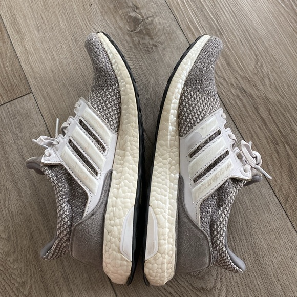 Adidas Ultraboost DNA Dash Gray women’s tennis shoes - Picture 7 of 11